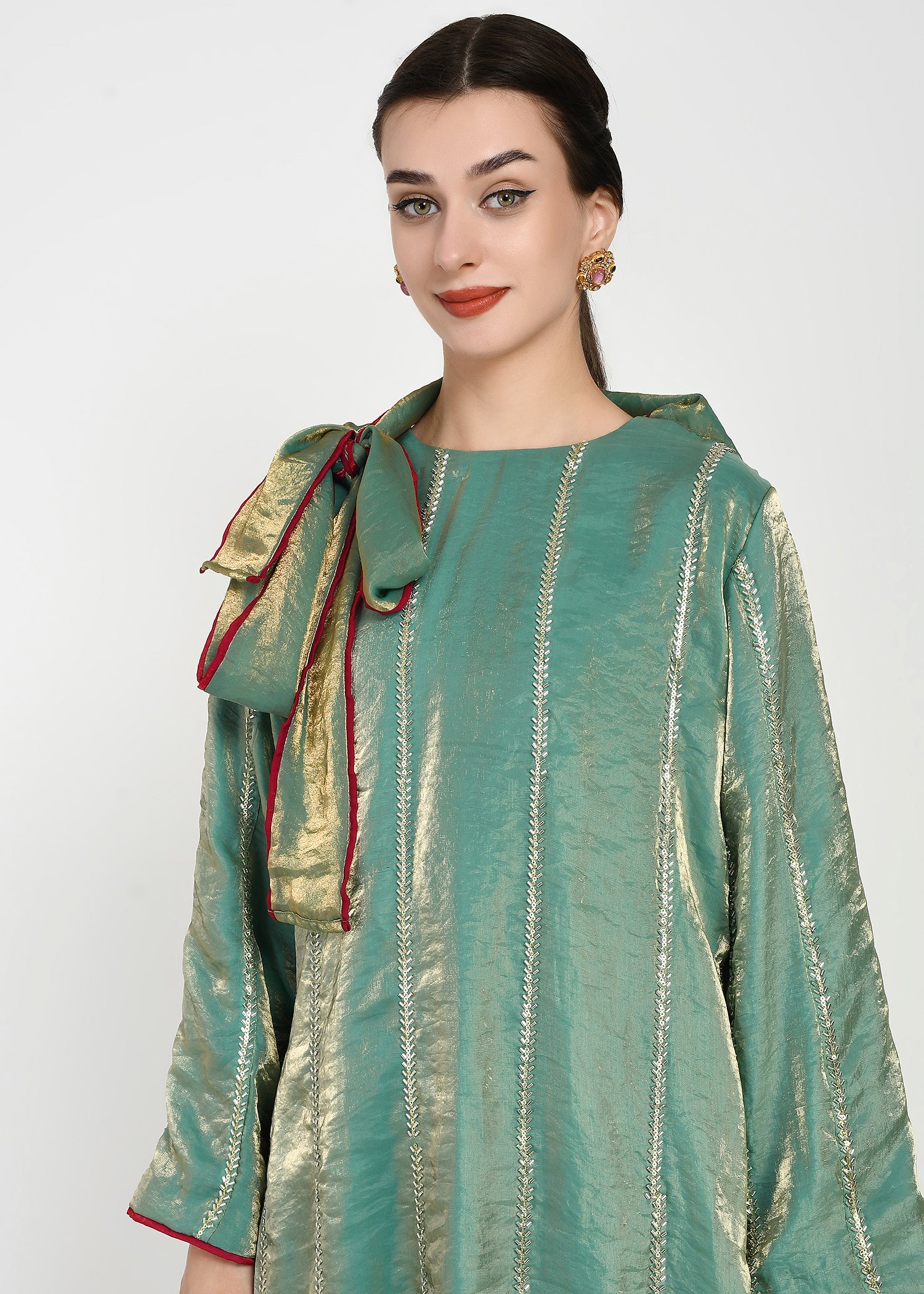 Noor-e-Mint Glam Bow Kurta Set