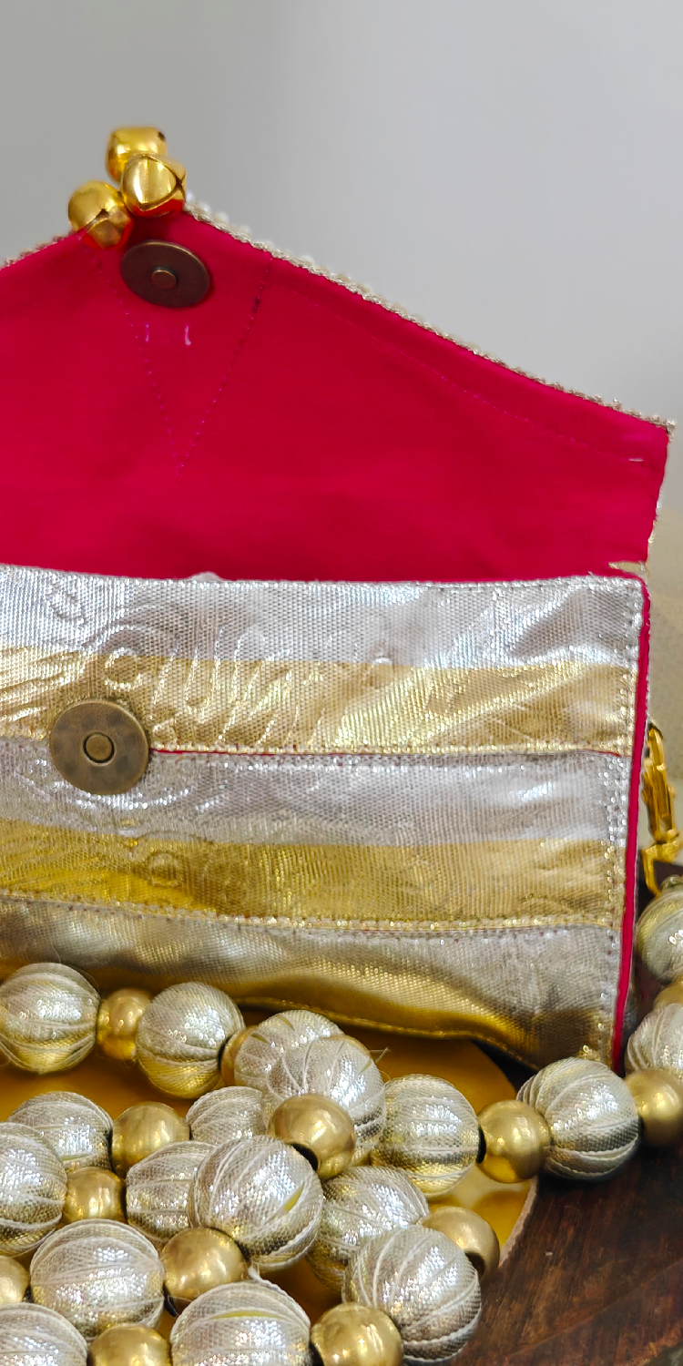 Golden Melody Gota Clutch