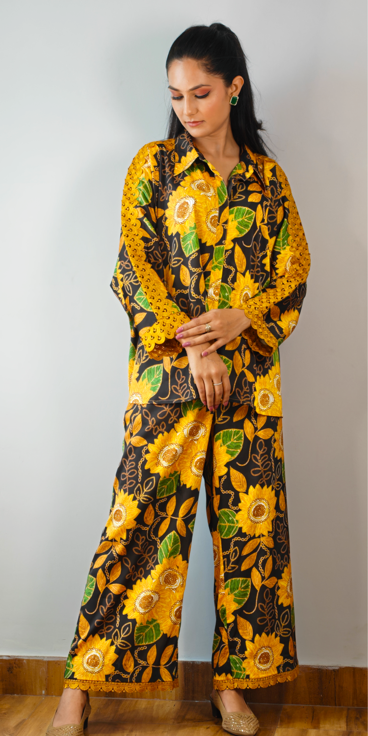 Yellow Black Botanical Coord Set