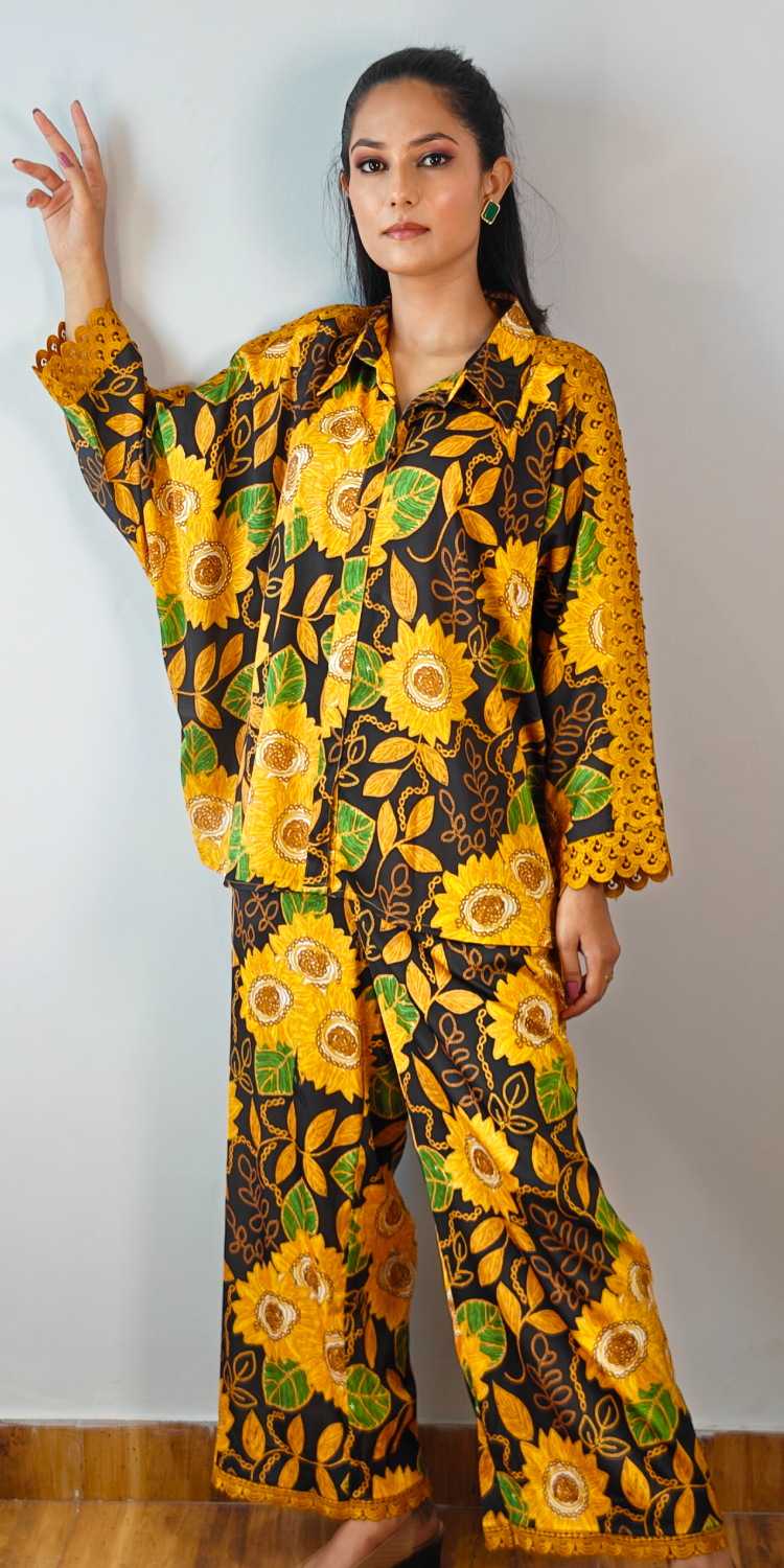 Yellow Black Botanical Coord Set